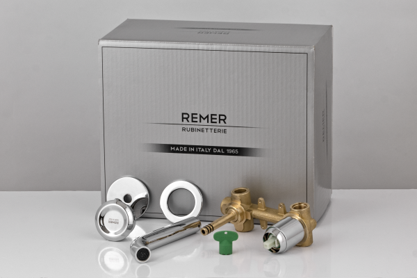 Смеситель для раковины Remer Element ET15P