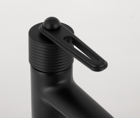 Смеситель для раковины Daniel Brooklyn BY606N15, чёрный матовый