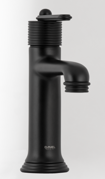 Смеситель для раковины Daniel Brooklyn BY606N15, чёрный матовый