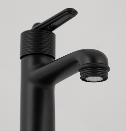 Смеситель для раковины Daniel Brooklyn BY606N15, чёрный матовый