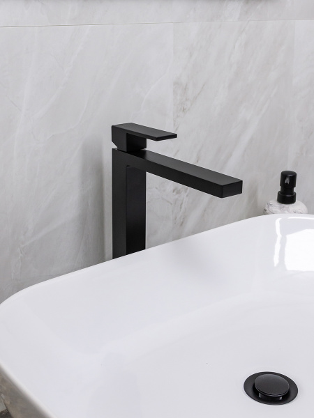 Смеситель для раковины Mariani Rebel A14398RE12, черный матовый